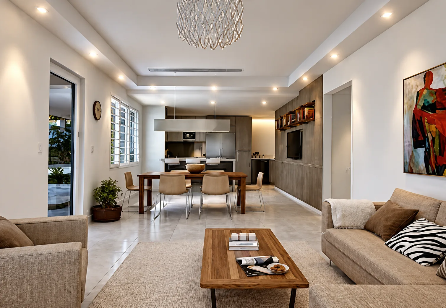 isabel3 interior